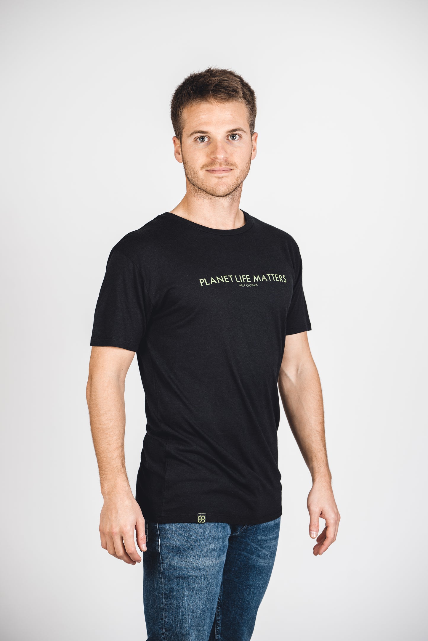 Camiseta de viscosa negra